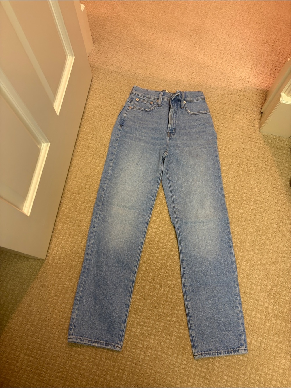 Madewell Straight-Leg Jeans in Light Blue Wash